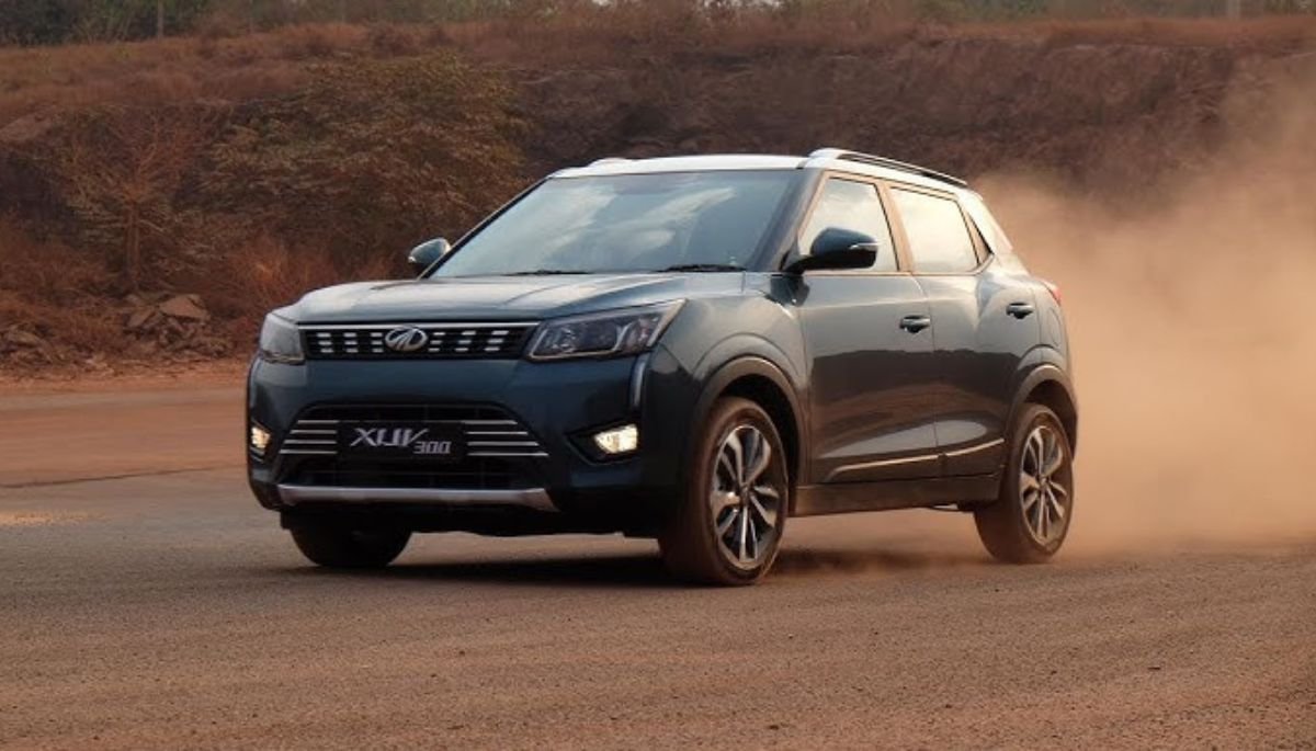 Mahindra XUV 3OO